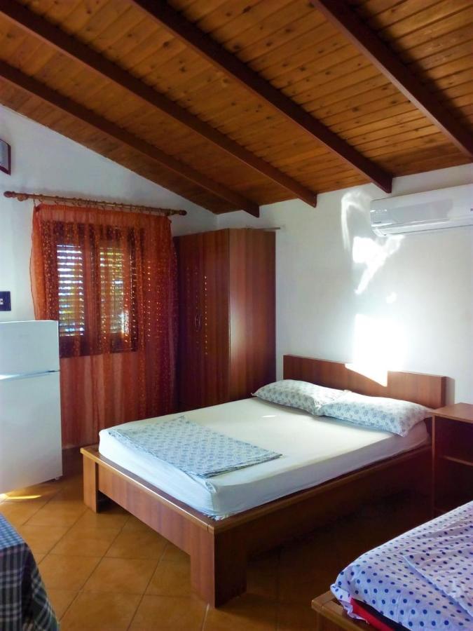 Ramo'S Hilltop Retreat With Kitchenette And Patio - 1St Vlorë Exteriör bild
